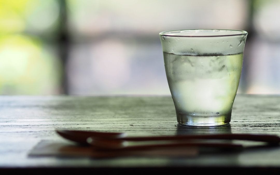 Drinking More Water Makes a Healthy Smile 1080x675 1